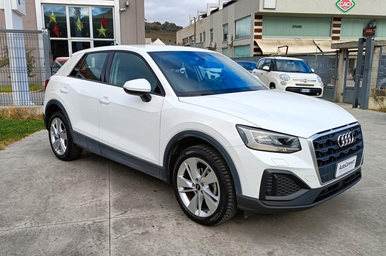 Audi Q2 30 TDI 115CV Admired 6m