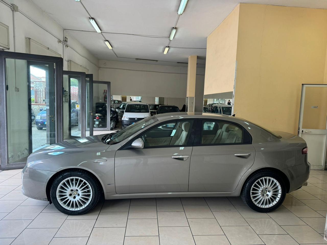 Alfa Romeo 159 1.9 JTDm 16V Distinctive