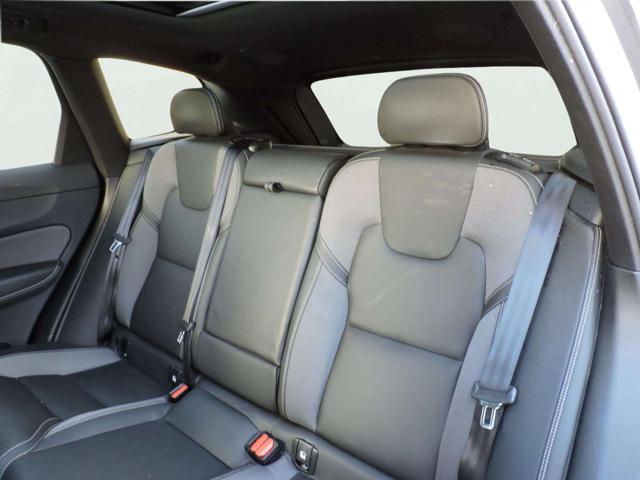 VOLVO XC60 T6 Plug-in hybrid AWD automatico Plus Dark