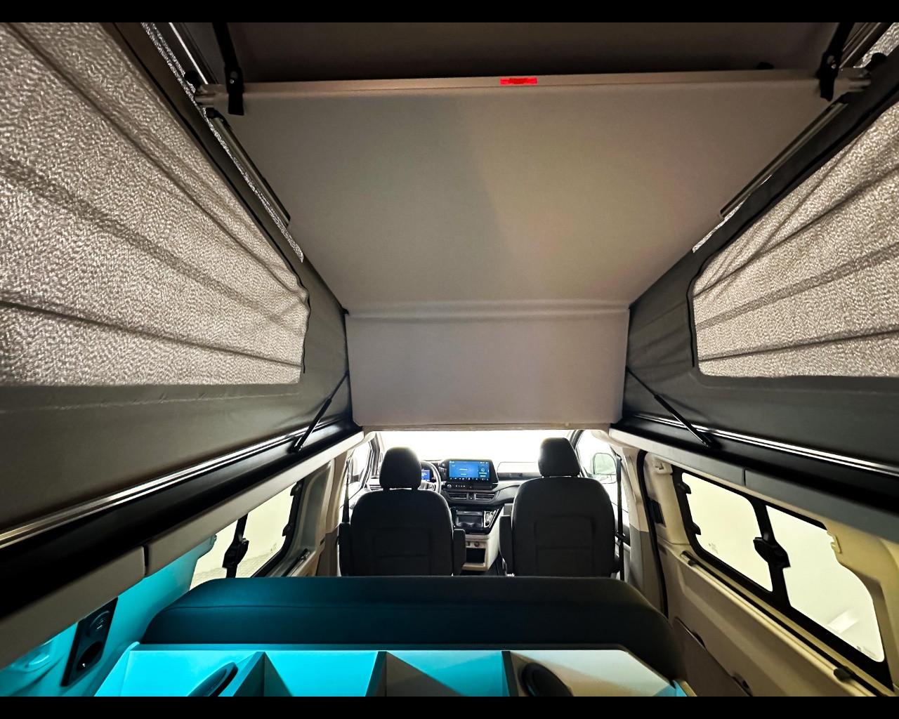 FORD Transit Nugget 320 2.0 Ecoblue 170cv aut. PC