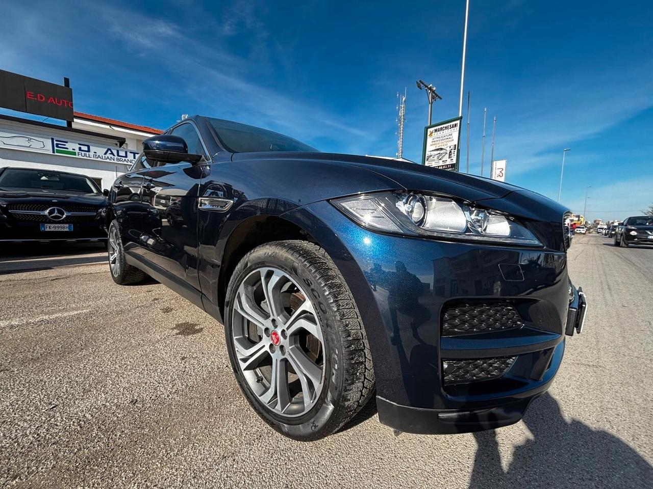Jaguar F-Pace 2.0 D 180 CV AWD Prestige