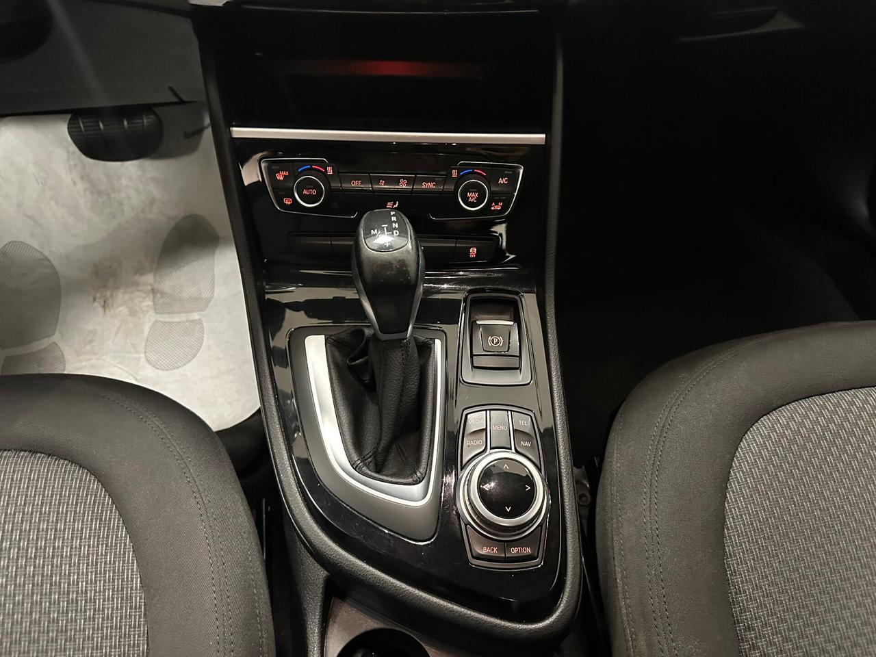 Bmw 2er Active Tourer 218d auto Advantage 150 CV - 2016