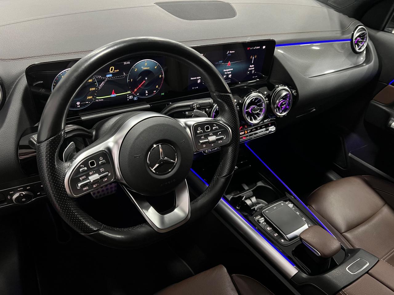 Mercedes Benz GLA 200d Aut. Premium AMG 150 cv