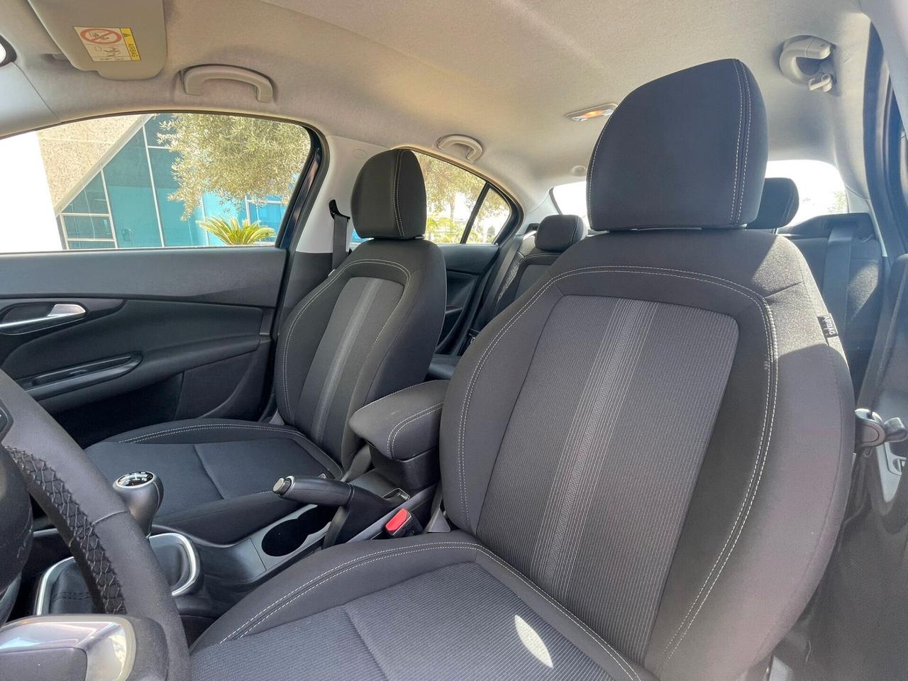 Fiat Tipo 1.0 5 porte City Life noleggio no scoring