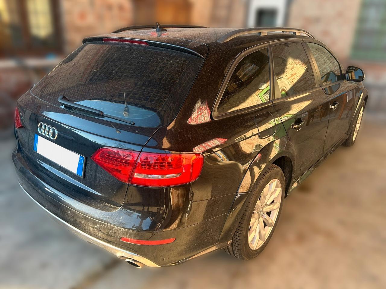 Audi A4 allroad Quattro 3.0 V6 tdi s-tronic