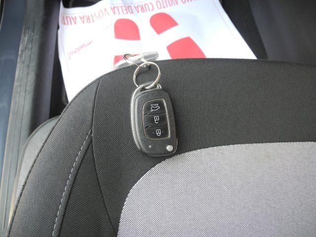 HYUNDAI i10 1.0 MPI Advanced 5p. -OK NEOPATENTATI- "80000 Km"