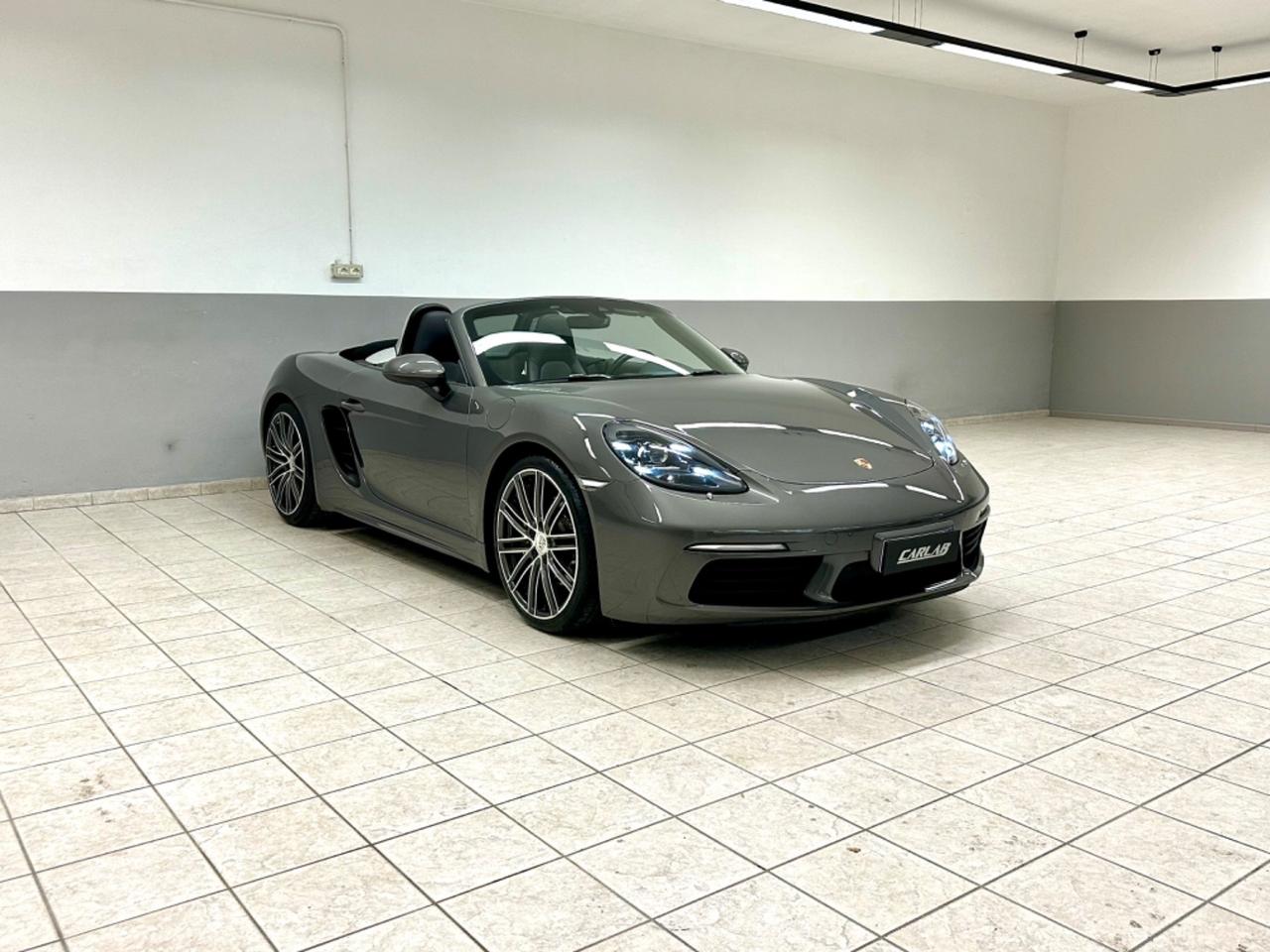 Porsche 718 Boxster 2.0 PDK PASM LED CERCHI 20