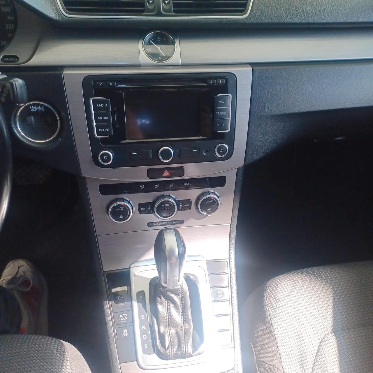 PASSAT 2.0 TDI CAMBIO AUTOMATICO RIFATTO CON FATTURA