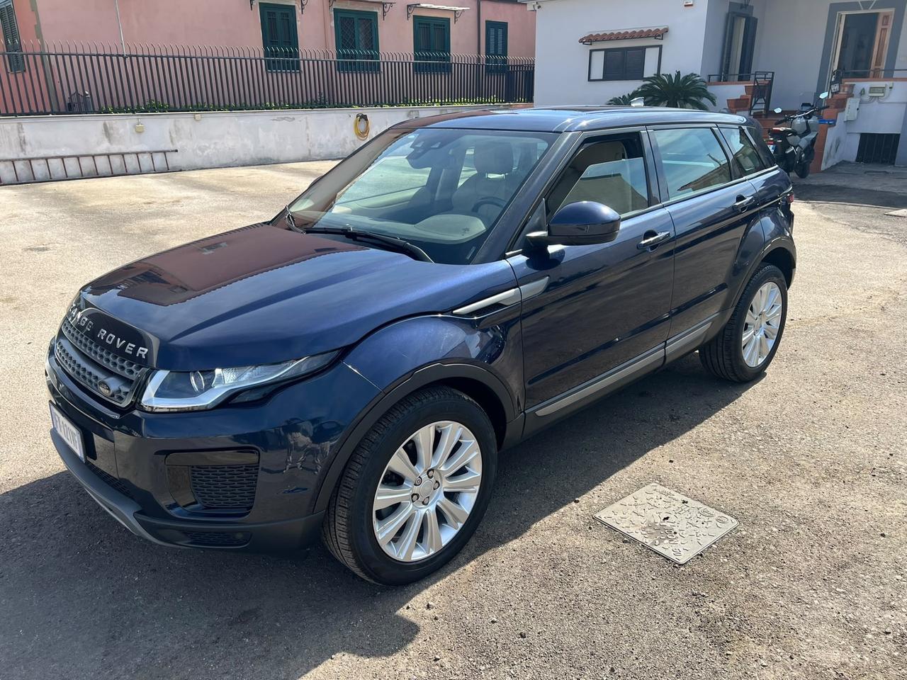 Land Rover Range Evoque 2.0 TD4 180 CV 5p. SE Supercertificata