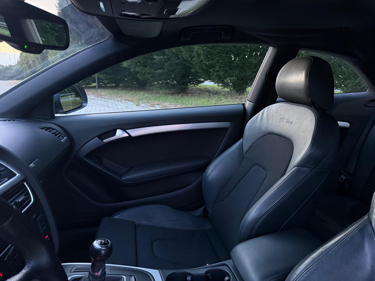 Audi A5 2.0 TDI S-LINE