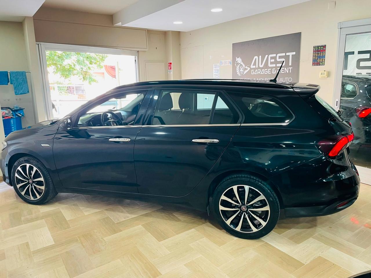 Fiat Tipo 1.6 Mjt S&S SW Lounge