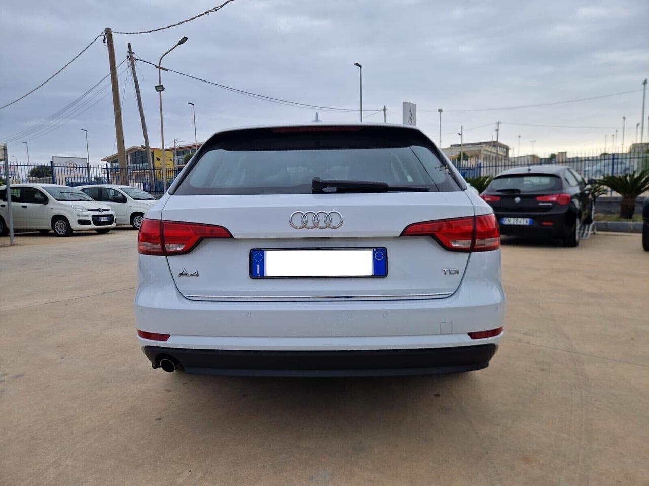 Audi A4 Avant 35 2.0 TDI Ultra 150cv S-Tronic