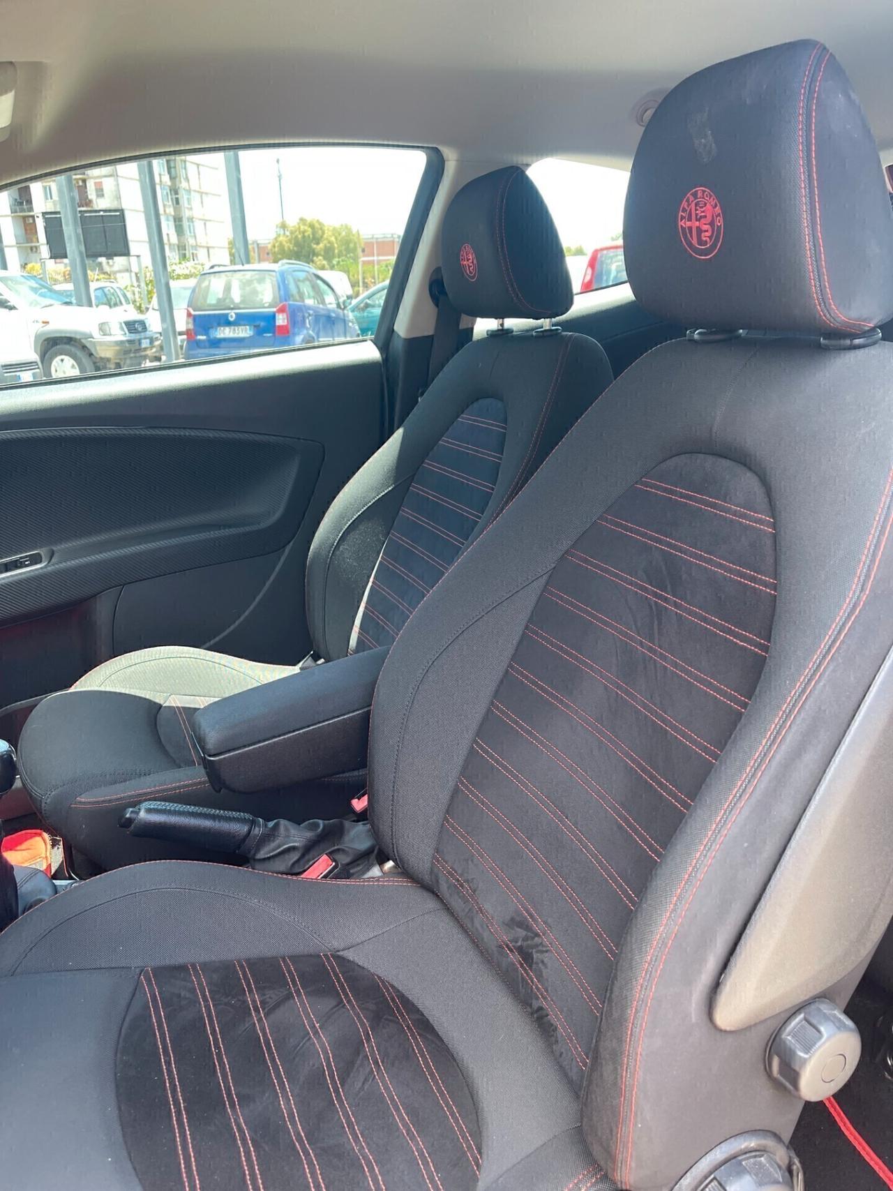 Alfa Romeo MiTo 1.4 220cv Allestimento Quadrifoglio