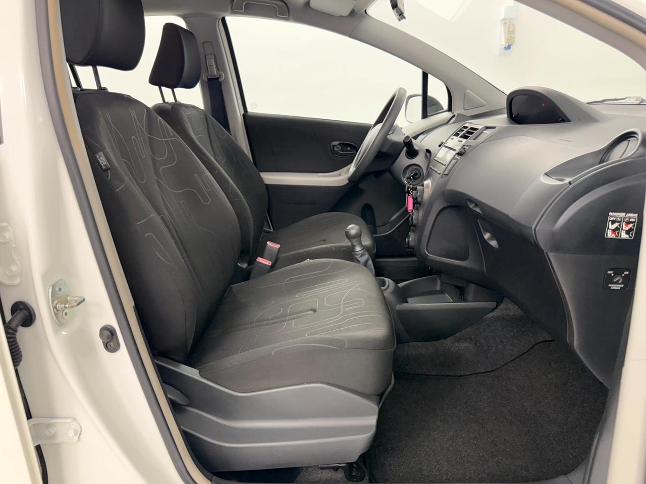 Toyota Yaris 1.0 3 porte