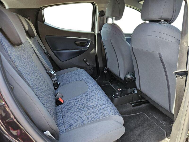 Lancia Ypsilon 1.0 FireFly 70cv Hybrid