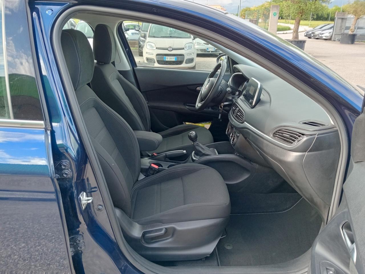 Fiat Tipo 1.6Mjet 120cv 5 porte OK NEOPATENTATI