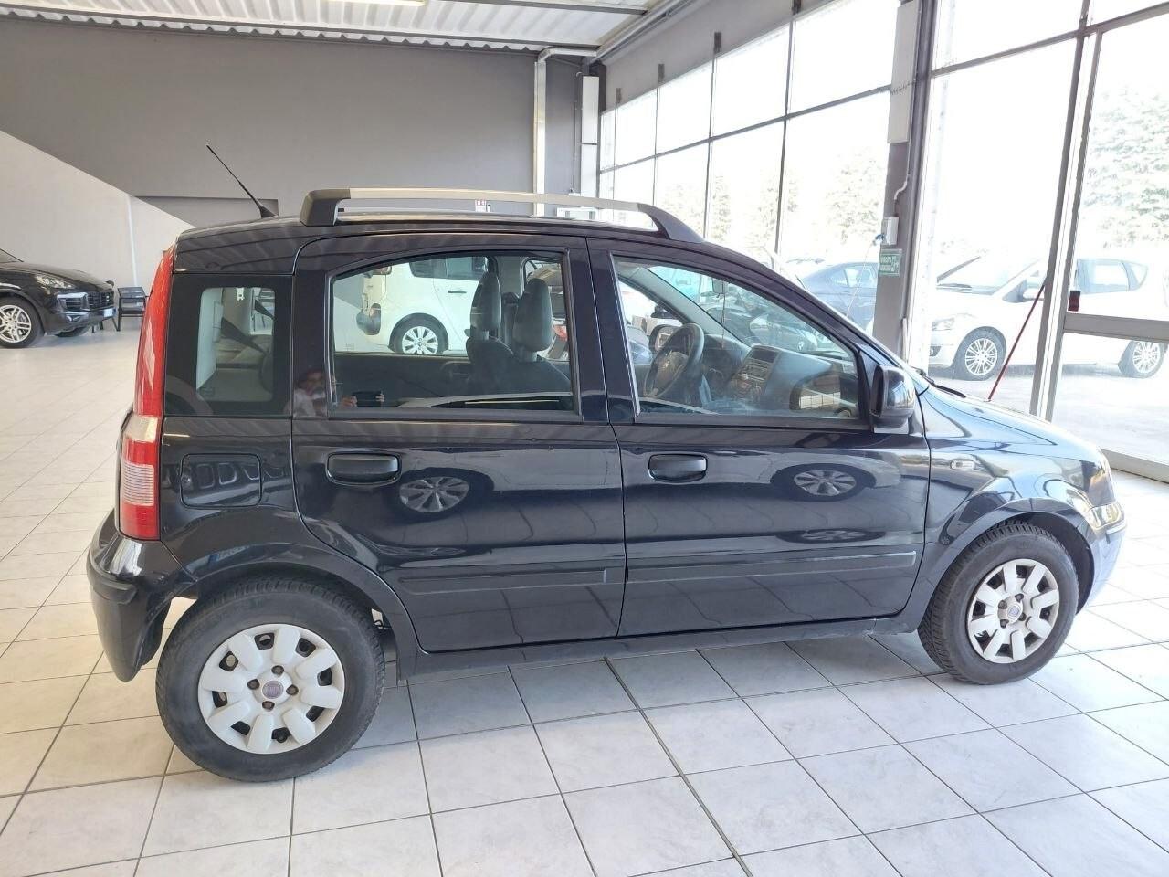 Fiat Panda 1.2 Emotion KM: 110.992