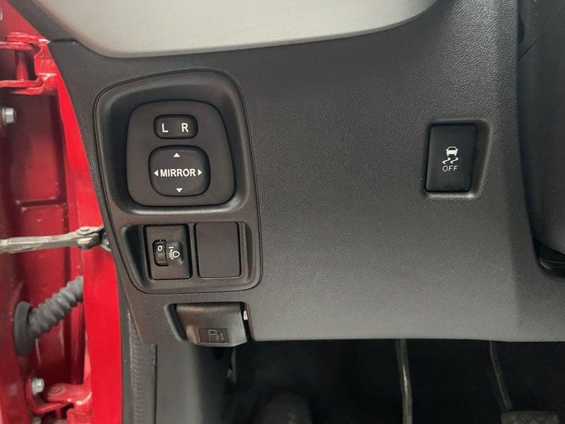 Toyota Aygo 5p 1.0 x-play my15