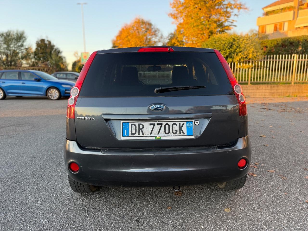 Ford Fiesta 1.2 16V 5p. Ghia Euro 4