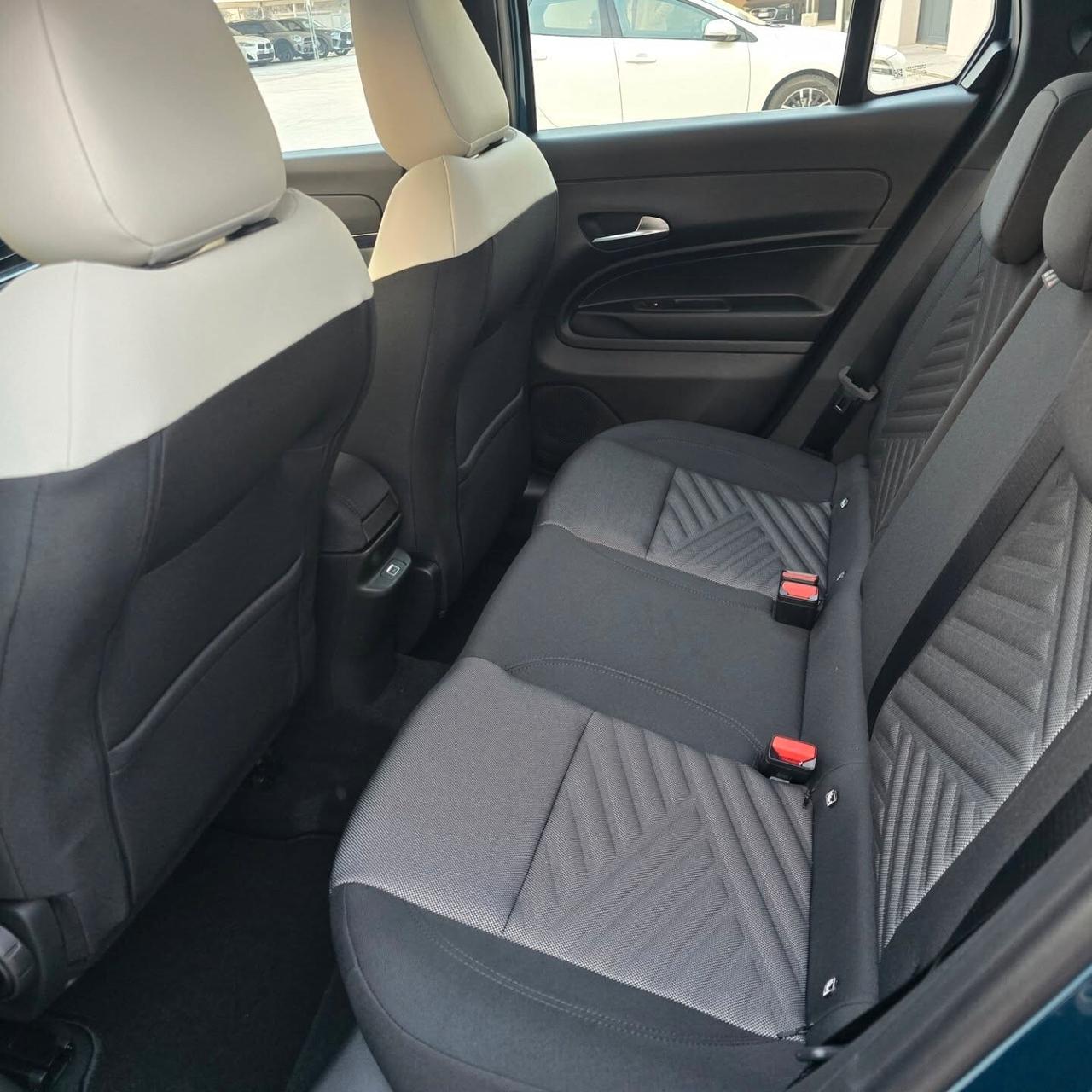 Fiat 600 Hybrid 110 CV DCT MHEV Icon