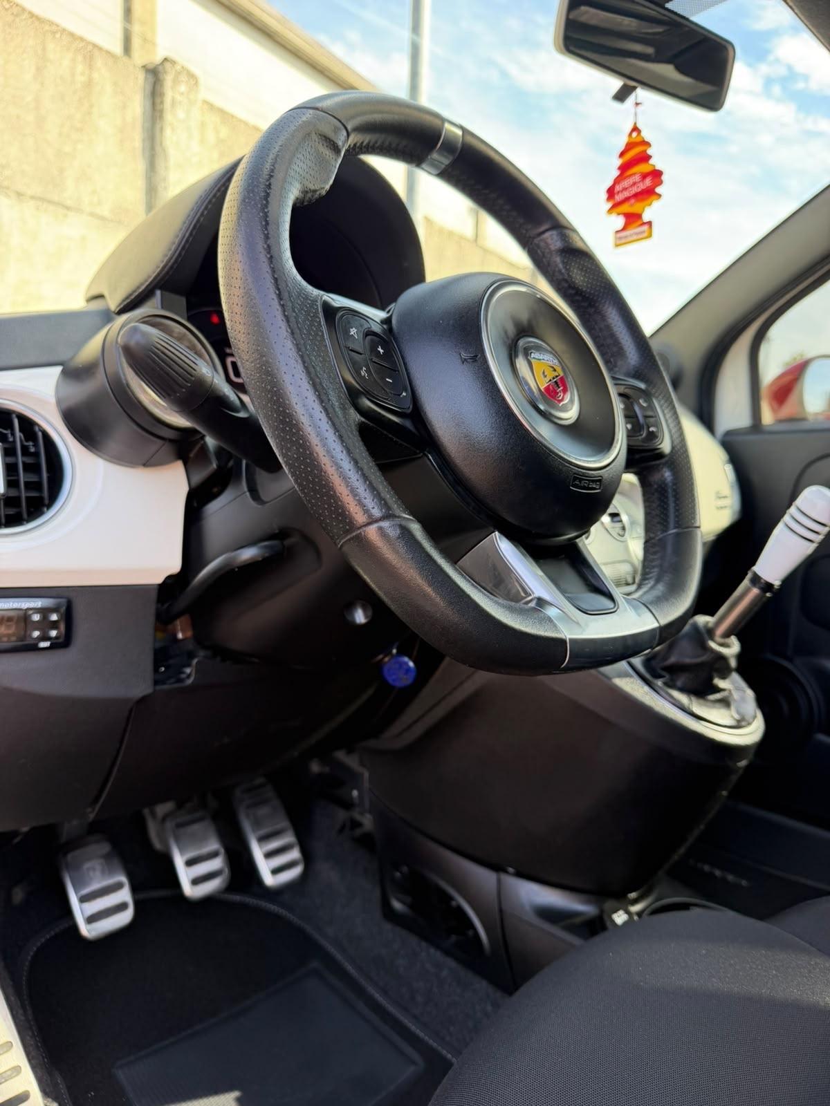 Abarth 595 1.4 Turbo T-Jet 145 CV