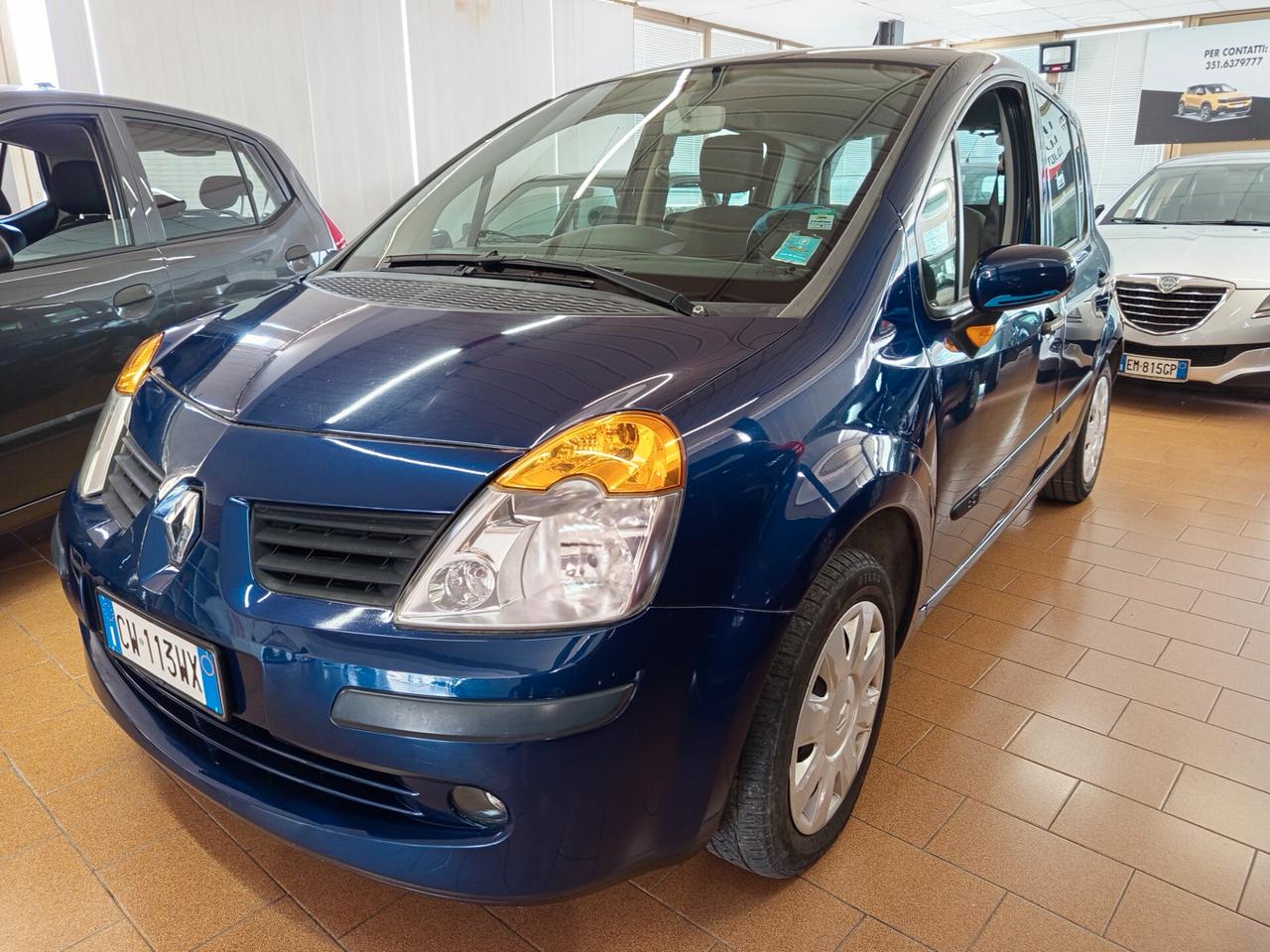 Renault Modus 1.5 diesel, 163 Mila chilometri ok neopatentati