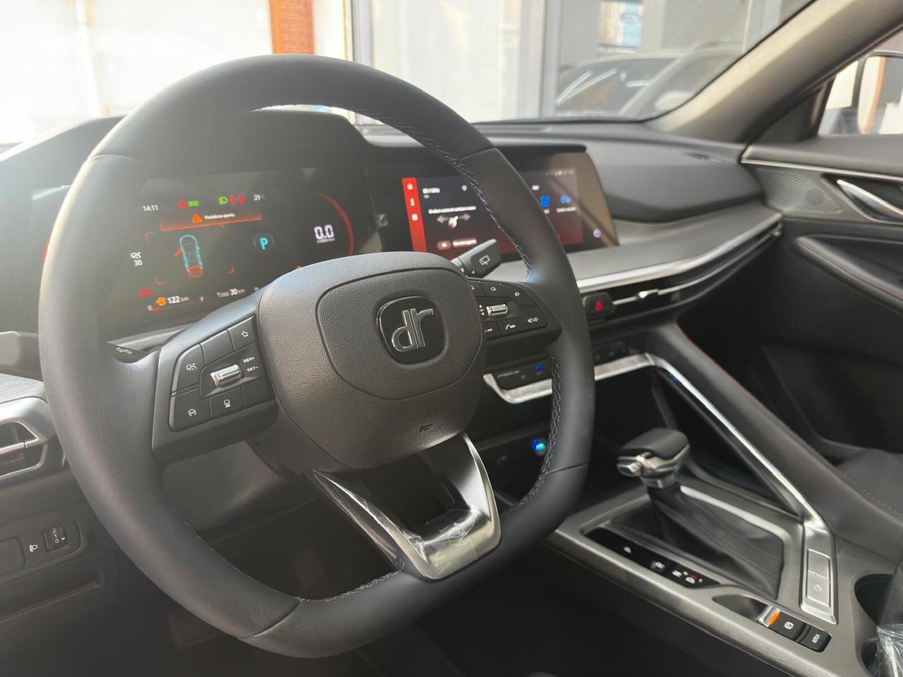 NEW DR 5 Stilnovo 1.4 T-gdi 154 cv BENZ/GPL NUOVA DA IMM.