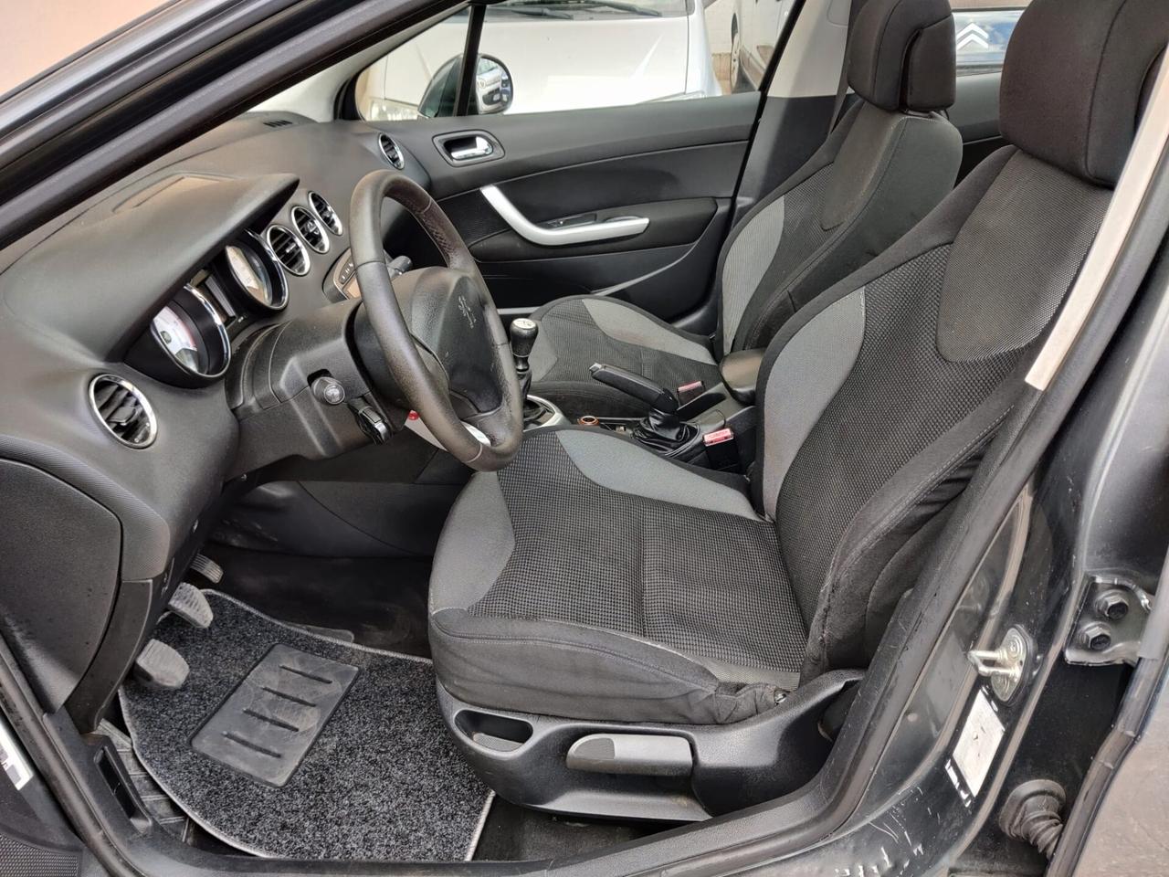 Peugeot 308 1.6 Diesel Tetto