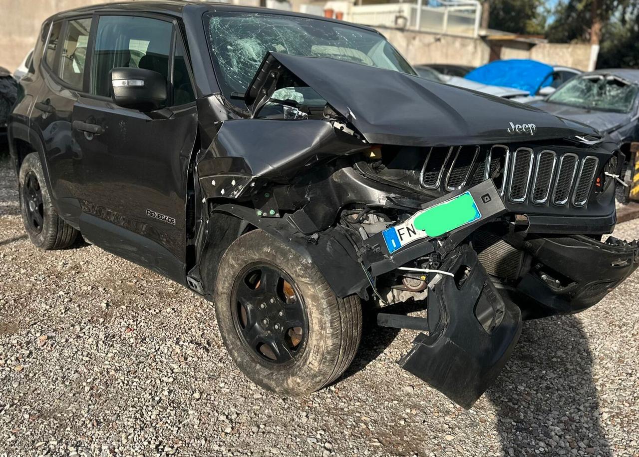 Jeep Renegade 1.6 E-TorQ EVO Sport sinistrata incidentata