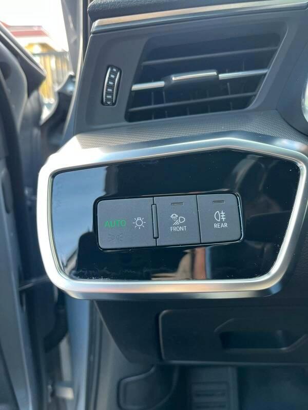 Audi A6 Avant 40 2.0 tdi mhev Business Sport s-tronic