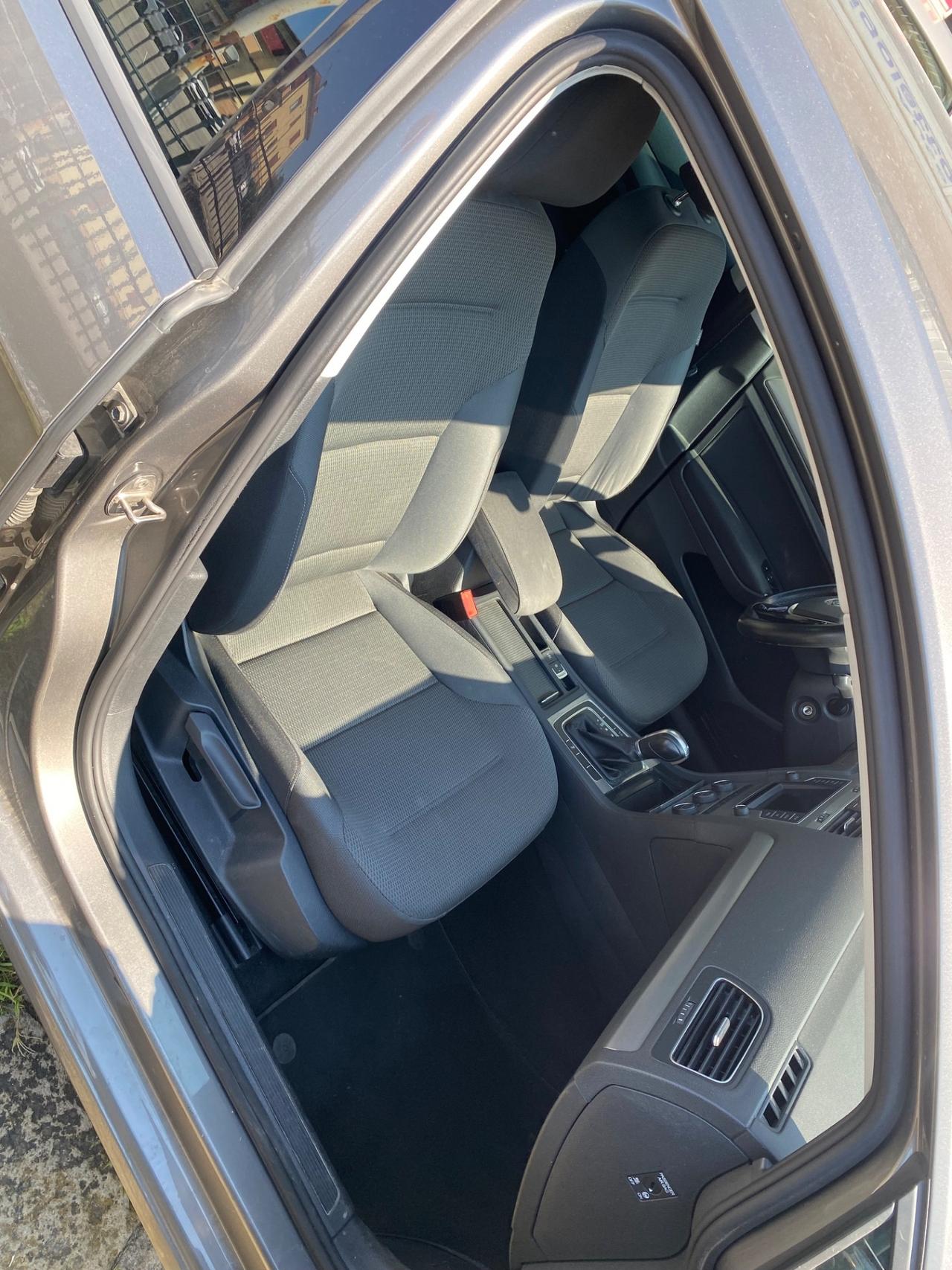 Volkswagen Golf 1.4 TGI DSG Comfortline BlueMotion