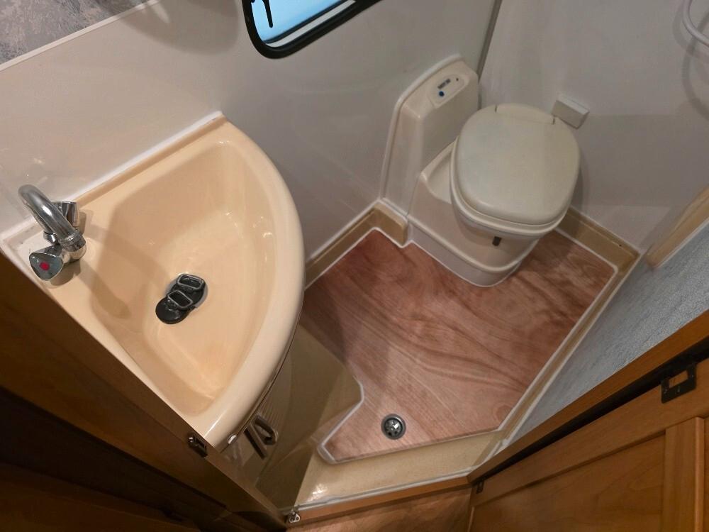 CAMPER ELNAGH SLIM 2