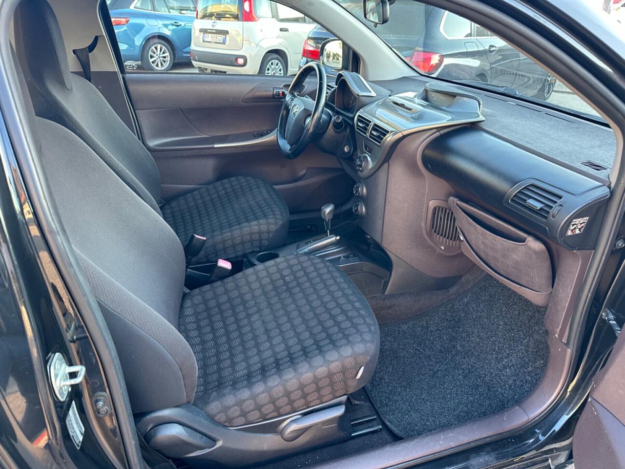 Toyota iQ 1.0 Multidrive Versione Lancio
