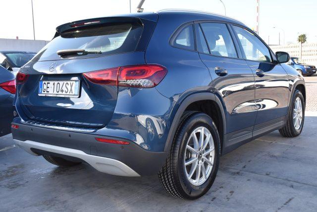 MERCEDES-BENZ GLA 200 d Automatic Business Extra