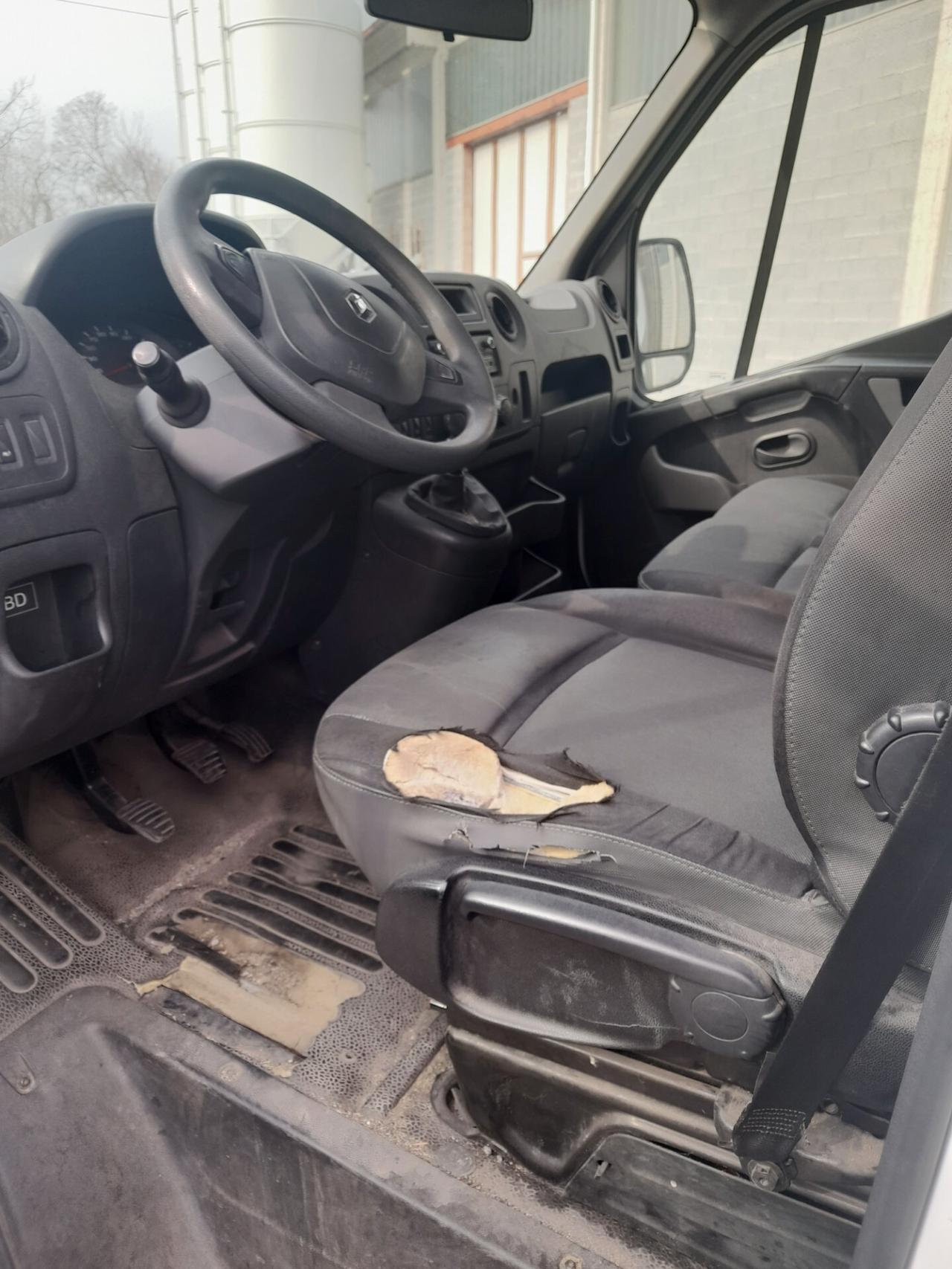 Renault master cabinato