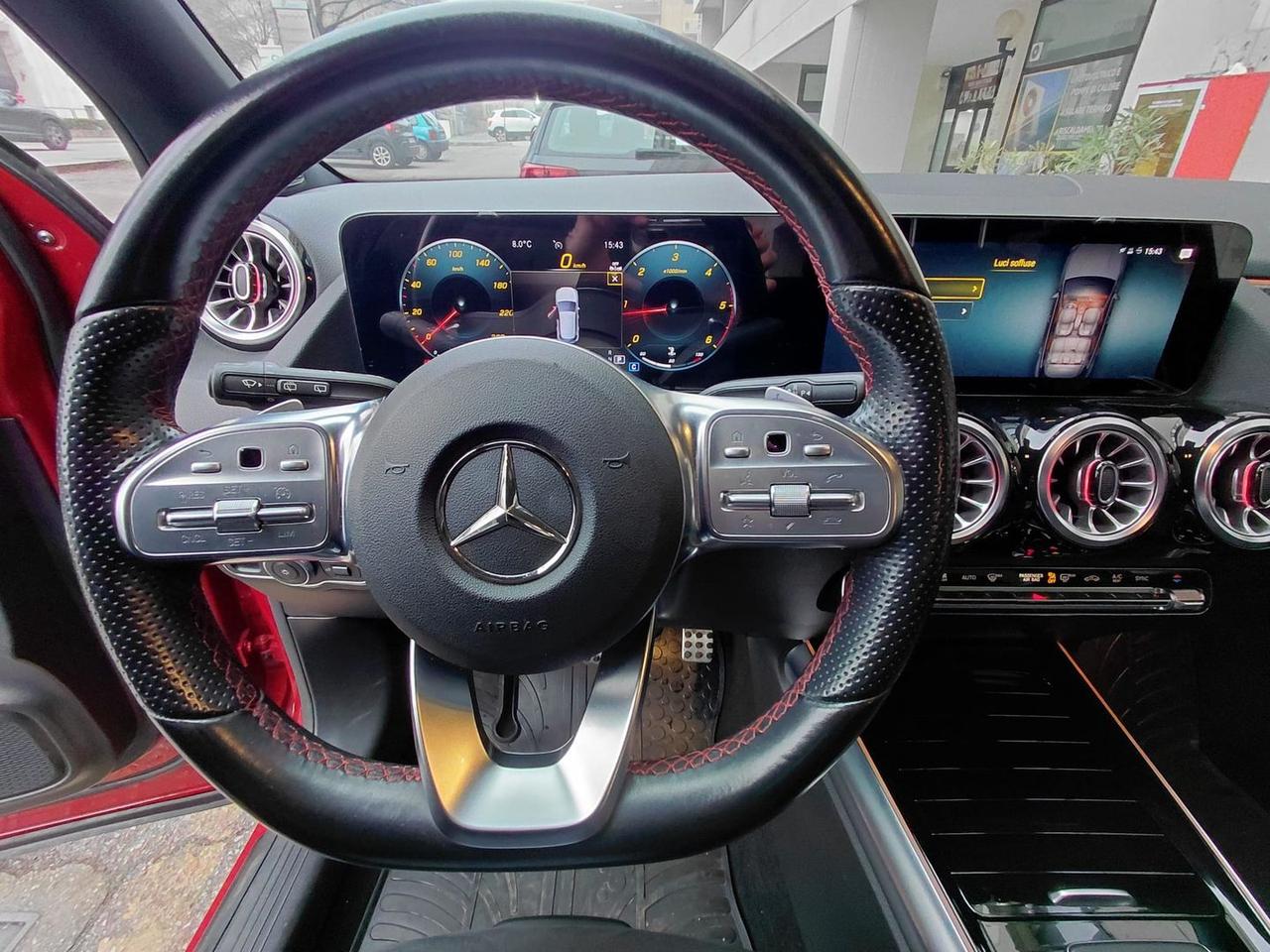 Mercedes-Benz GLA 200 AMG line Premium #7341