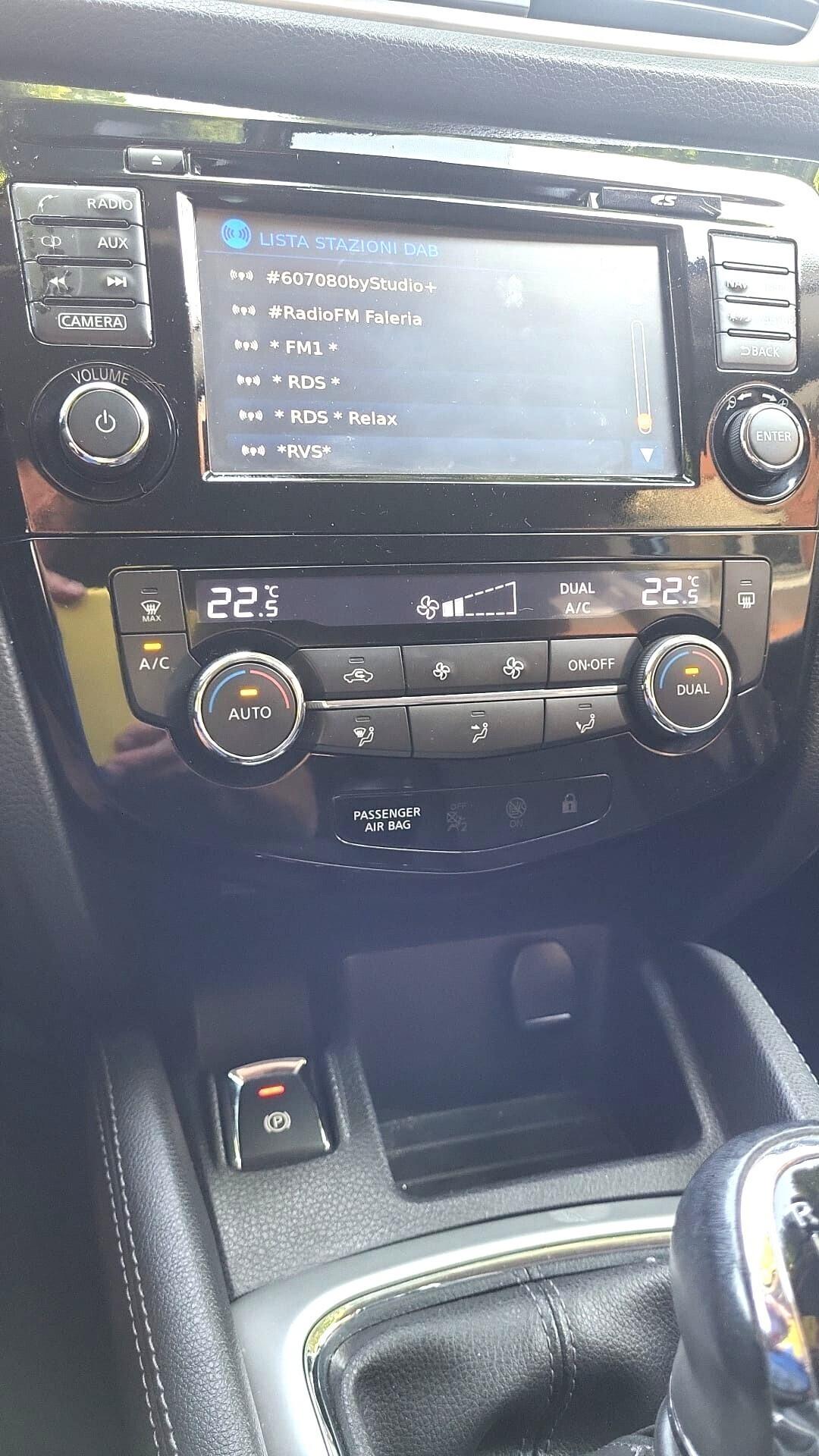 Nissan Qashqai 1,5 dCi-UNICO PROPR-NAVI-TELECAMERA