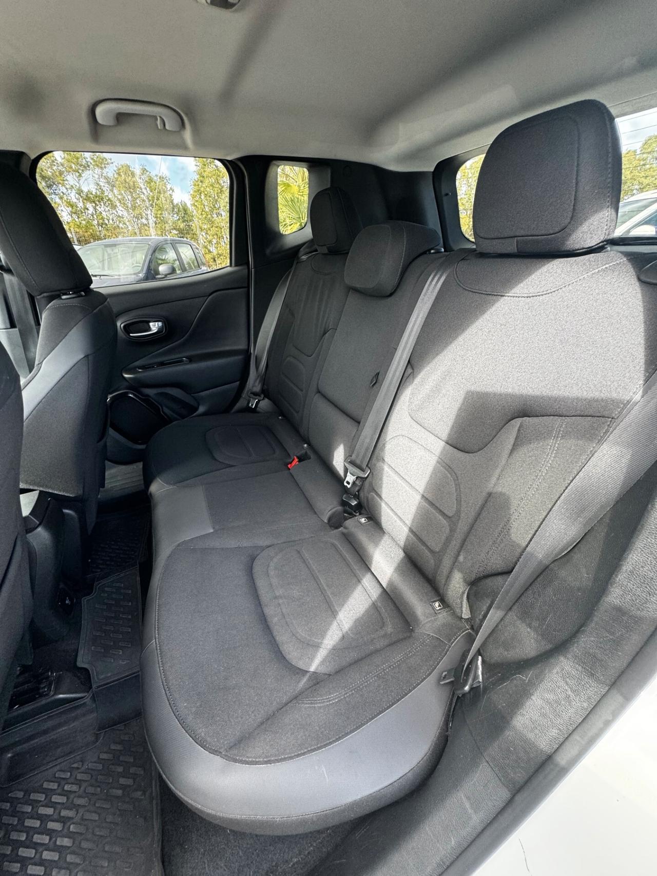 Jeep Renegade 1.6 Mjt 120 CV Night Eagle