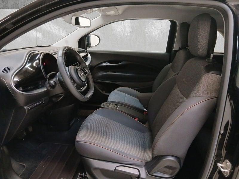 FIAT 500 500e 42 kWh Icon +