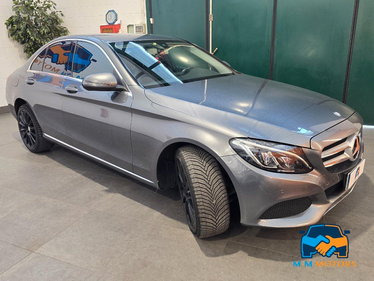 Mercedes C 220 D Executive 4Matic 9G-Tronic Plus 9m Berlina