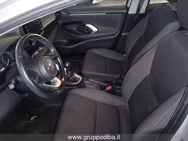 Toyota Yaris IV 2020 1.0 Active