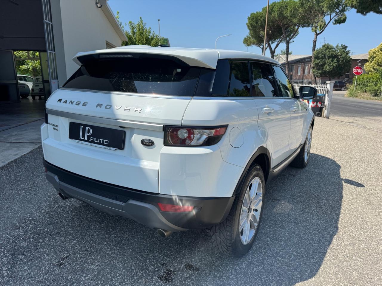 Land Rover Range Rover Evoque Range Rover Evoque 2.2 TD4 5p. Dynamic