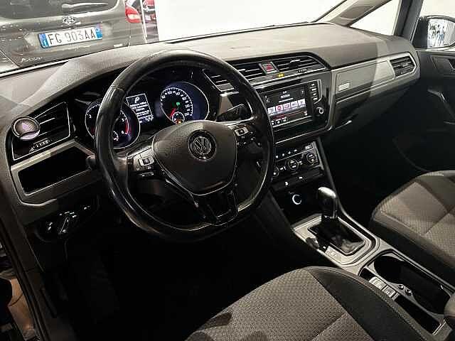 Volkswagen Touran 3ª serie 1.6 TDI DSG Business BlueMotion Technology