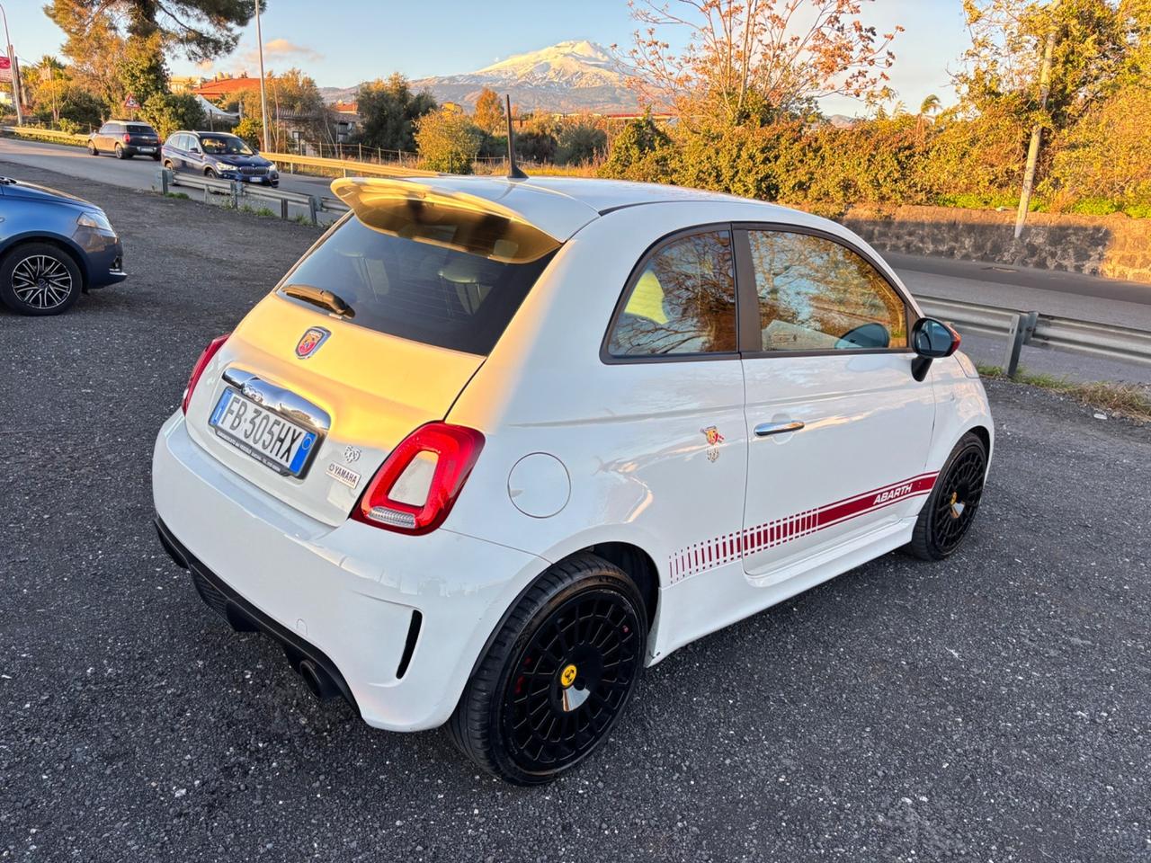 Abarth 595 1.4 Turbo T-Jet 160 CV Yamaha Factory Racing