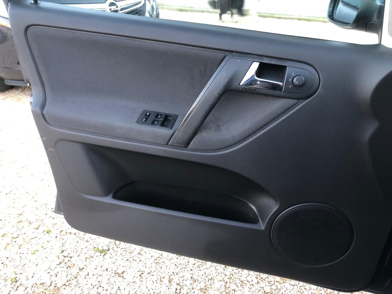 VOLKSWAGEN POLO 1.4 BENZINA - KM 118000