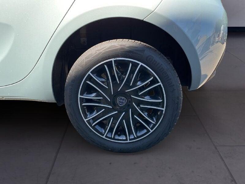 Lancia Ypsilon NUOVA My24 402 Oro 1.0