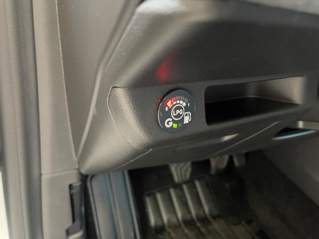 Renault Clio ECO-G 100 CV Evolution km0