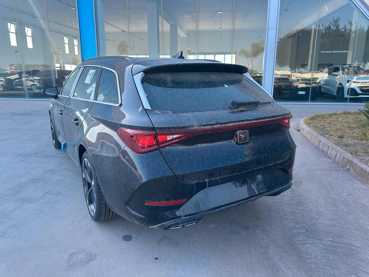 CUPRA Leon 1.5 150cv super offerta T-Stock prezzo imperdibile