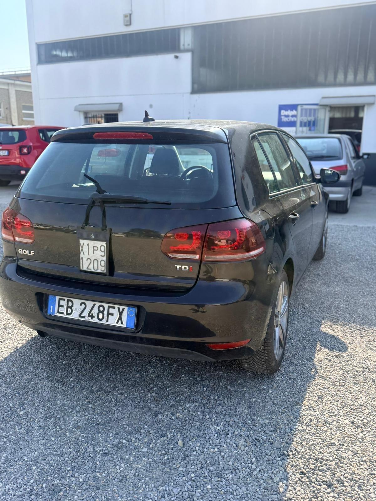 Volkswagen Golf 1.6 TDI DPF 5p. Highline