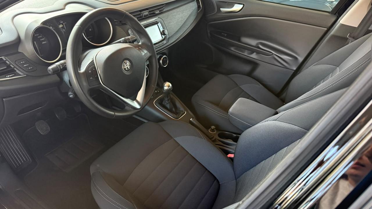 Alfa Romeo Giulietta 1.4 Turbo 120 CV GPL Super